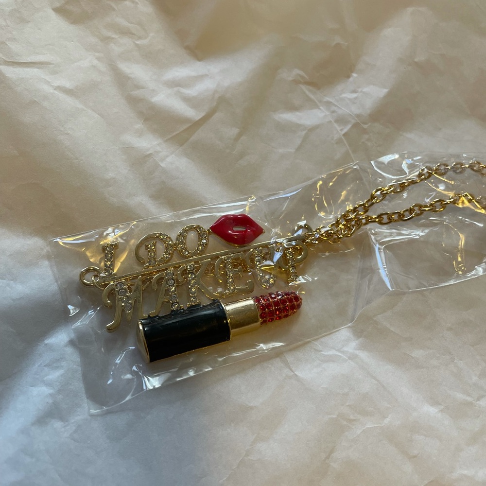 I Do Makeup Gold Red Studded Necklace - Picture 6 of 8